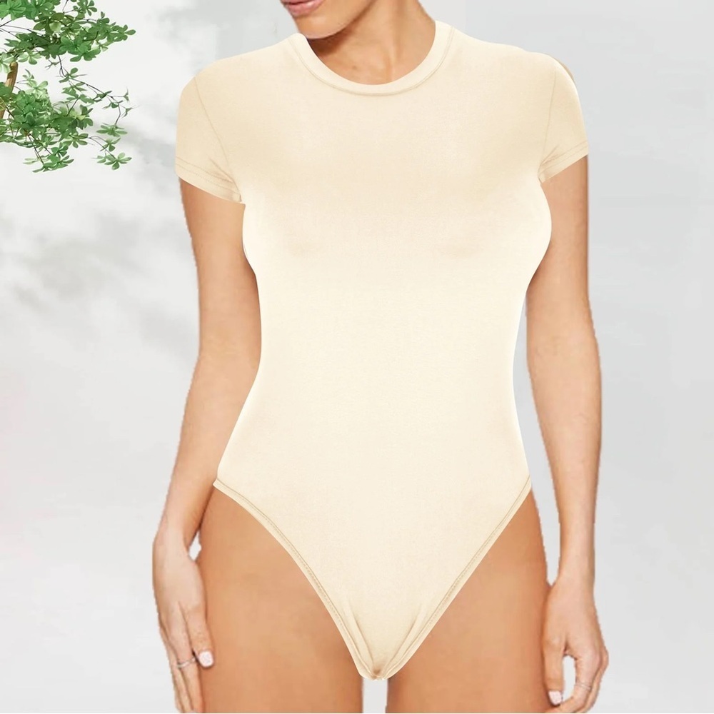 Womens Fashion Casual Round Neck Slim Fit Short Sleeve  Bodysuit